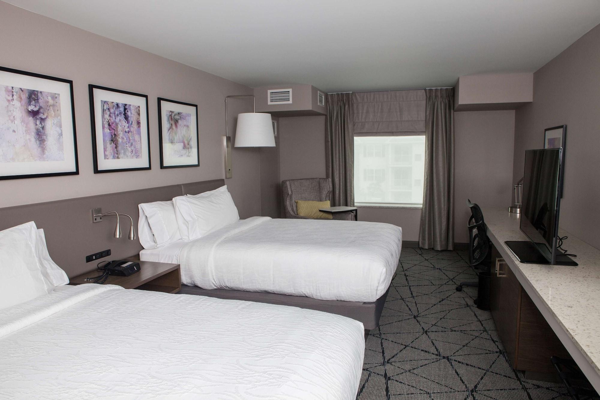 Hilton Garden Inn Springfield Bagian luar foto