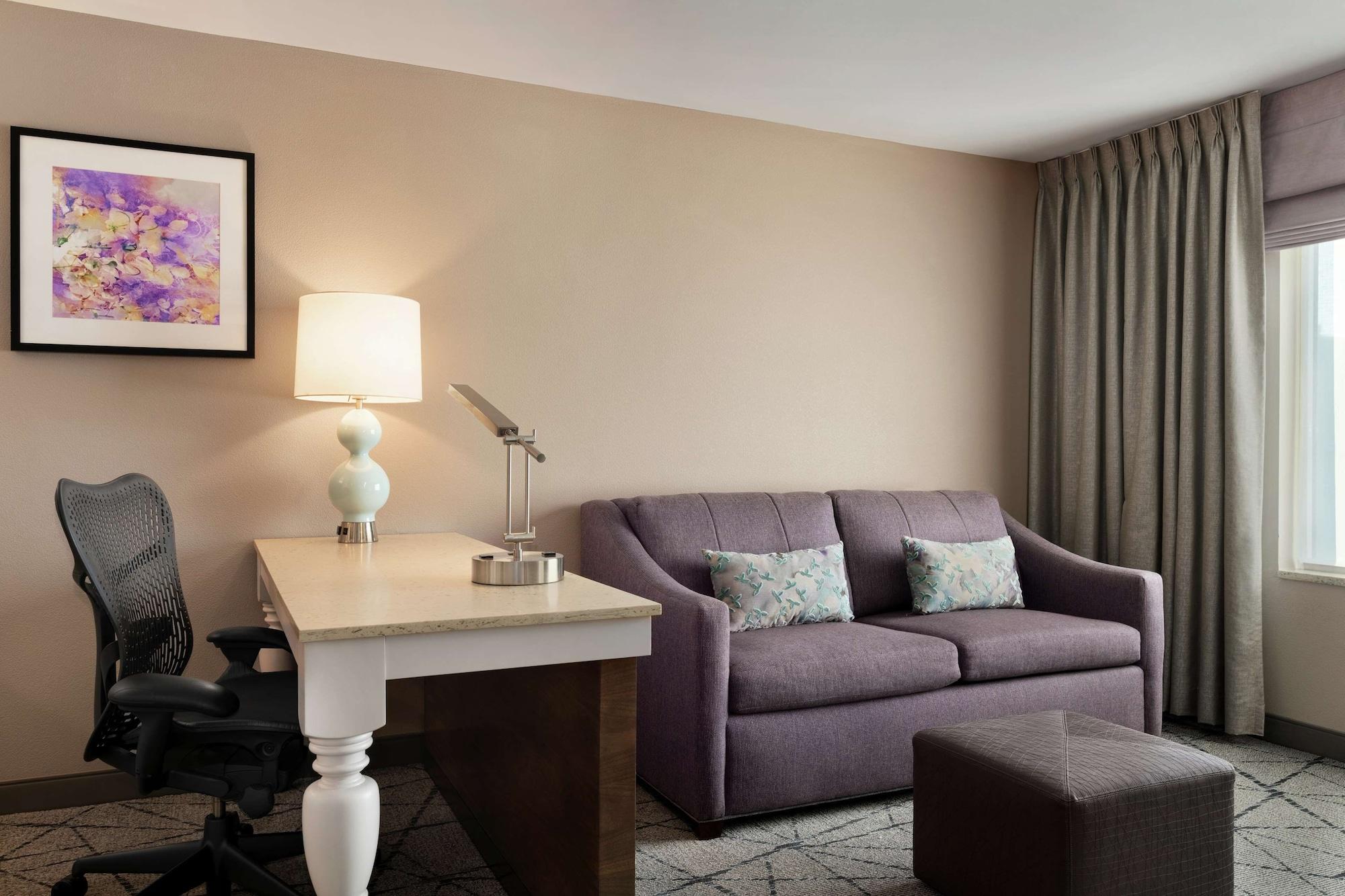 Hilton Garden Inn Springfield Bagian luar foto