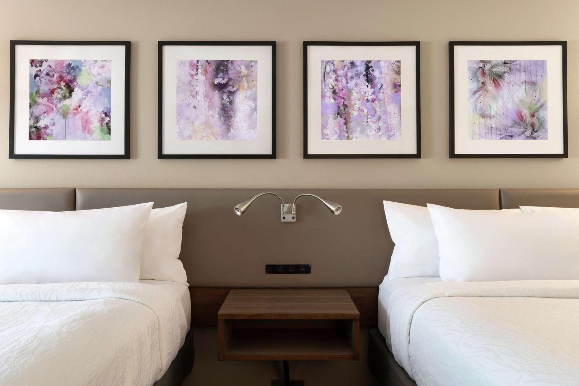 Hilton Garden Inn Springfield Bagian luar foto